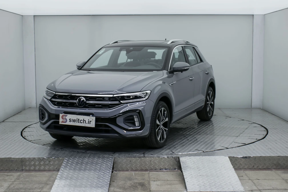 خرید و فروش فولکس T-ROC 300 مدل 2025 نقد و اقساط