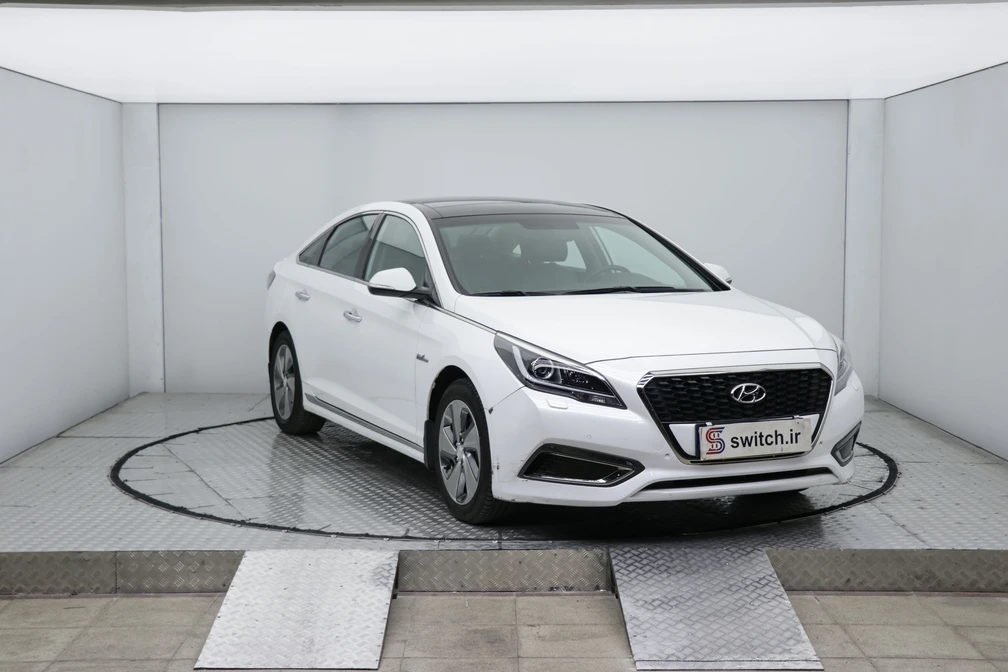 خرید و فروش هیوندای سوناتا هیبرید GLS PLUS  مدل 2017 نقد و اقساط