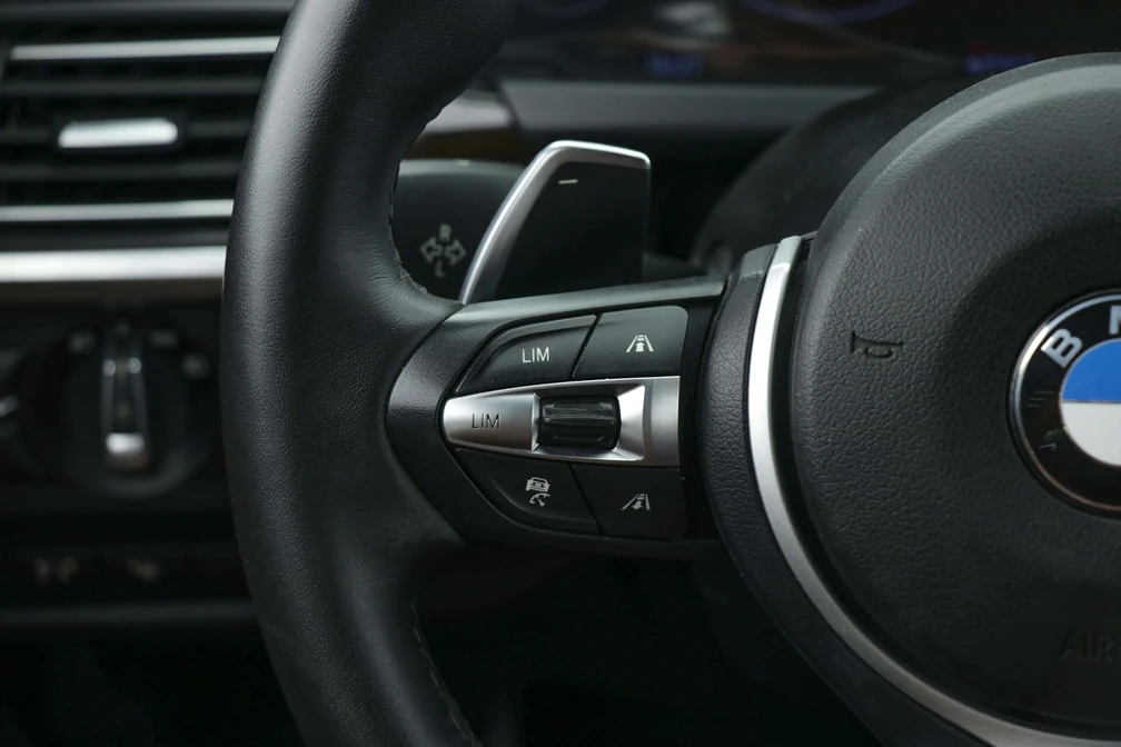 خرید و فروش ب ام و سری 6 گرن کوپه 640i مدل 2013 نقد و اقساط خرید و فروش ب ام و سری 6 گرن کوپه 640i مدل 2013 نقد و اقساط