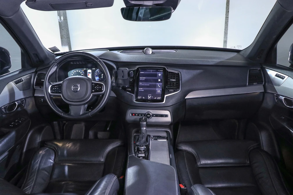 خرید و فروش ولوو XC90 اینسکریپشن مدل 2016 نقد و اقساط